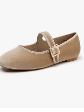 TRARY Tan comfy velvet Mary Jane shoes like new